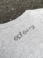 画像をギャラリービューアに読み込む, epietriz T-Shirt (White/Gray)
